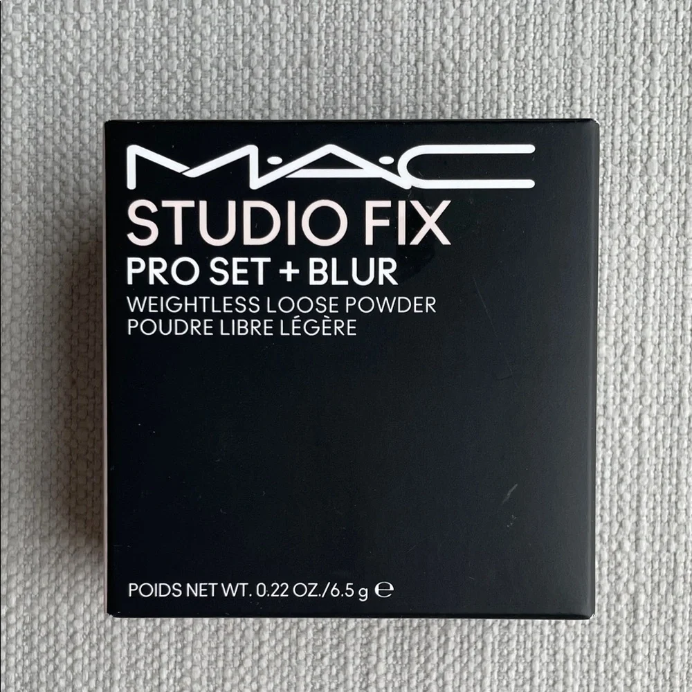 MAC Cosmetics STUDIO FIX PRO SET + BLUR WEIGHTLESS LOOSE POWDER - rosy pink